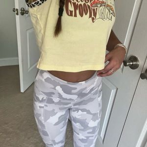 Yogalicious grey and white camo leggings